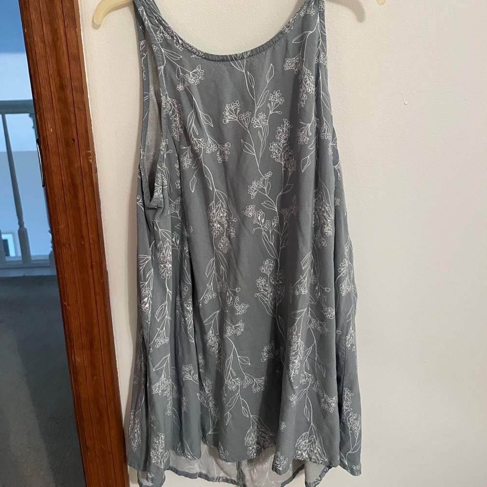 Floral turquoise tank top